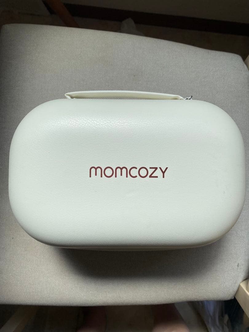 momcozy ハンズフリーポンピングデバイス