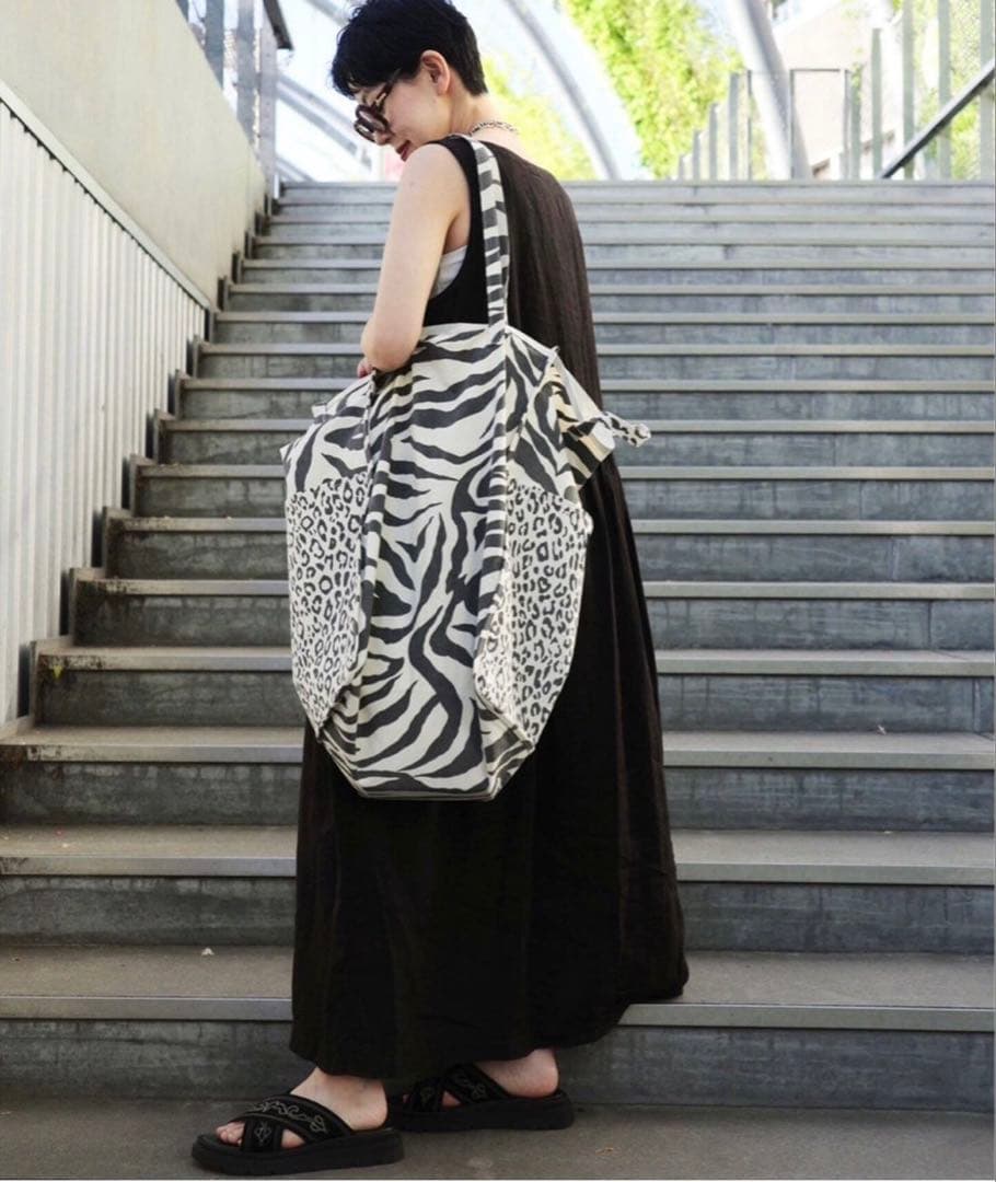 アミアカルサヴィア　バック