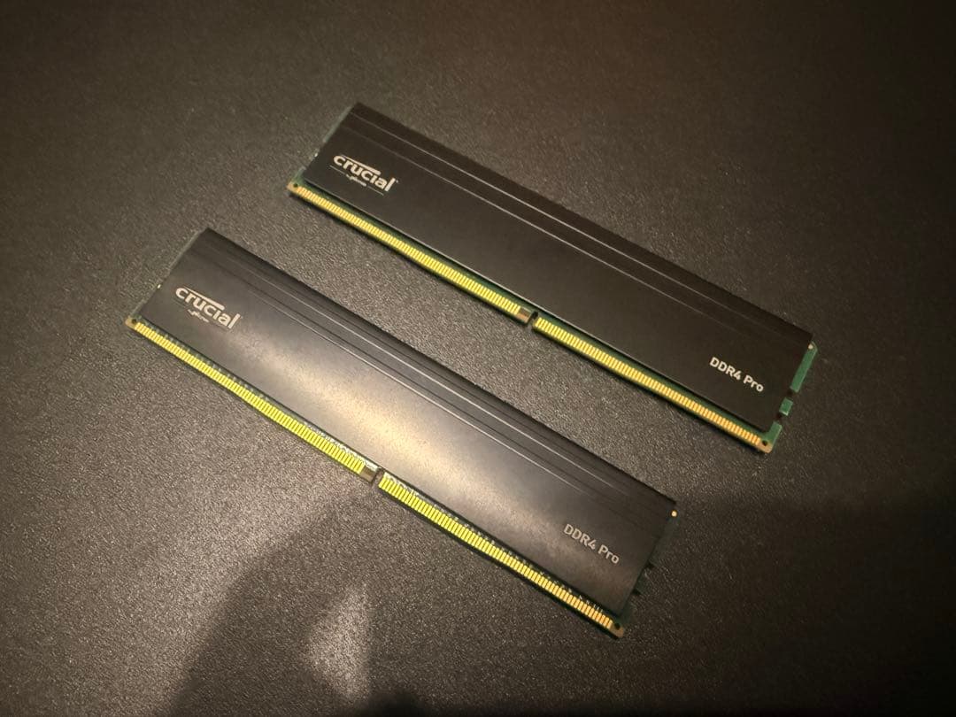 crucial DDR4 メモリー 16gb×2 （中古動作品）