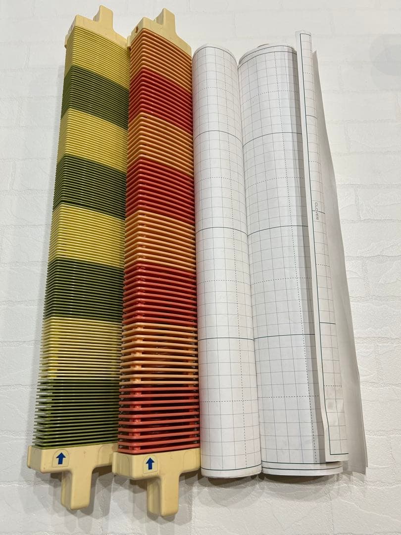 手織り機セットとテキスト