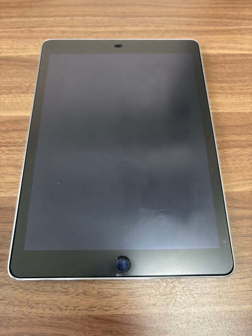 iPad Air 2 第2世代 64GB