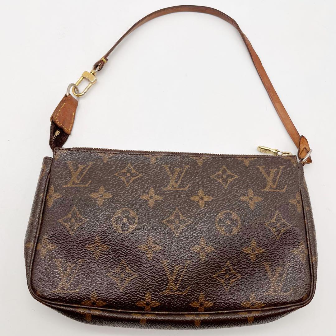 ルイヴィトン　モノグラム アクセソワール　ポーチ　ヌメ革　ハンドバッグ