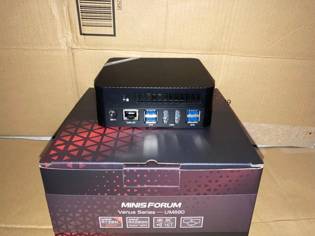 minisforum UM690 ryzen9 メモリ16GB SSD512GB