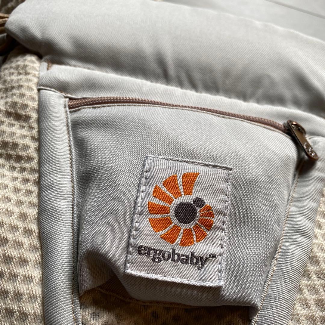 美品　エルゴベビー 抱っこ紐 ベージュ　メッシュ