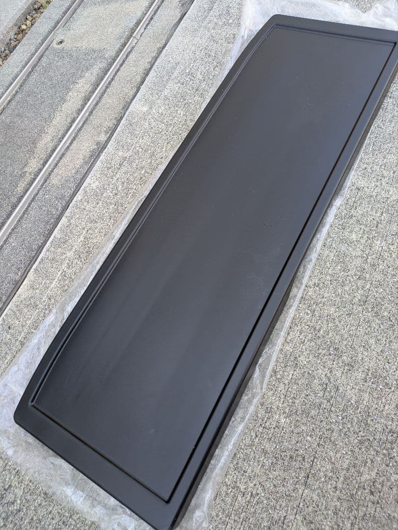 日産セレナ　C27用ラゲッジテーブル　ほぼ未使用品