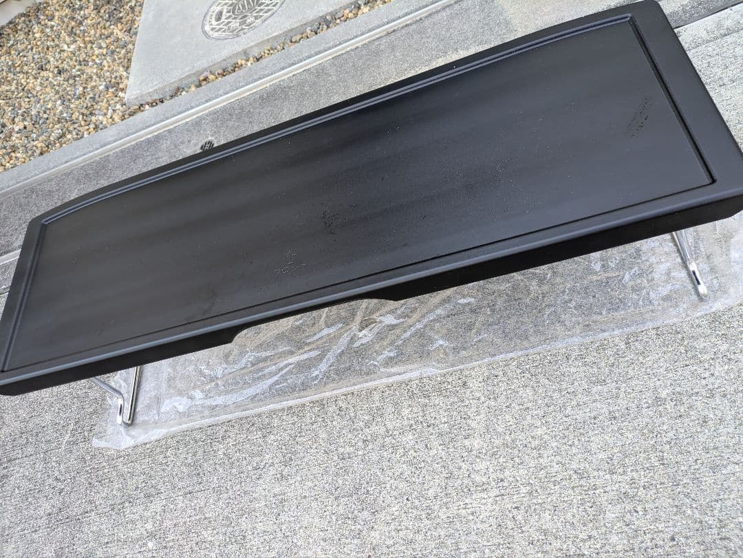 日産セレナ　C27用ラゲッジテーブル　ほぼ未使用品