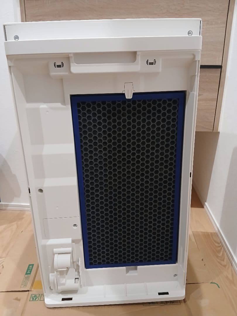 SHARP 加湿空気清浄機　床置型　KI-RX75　ホワイト