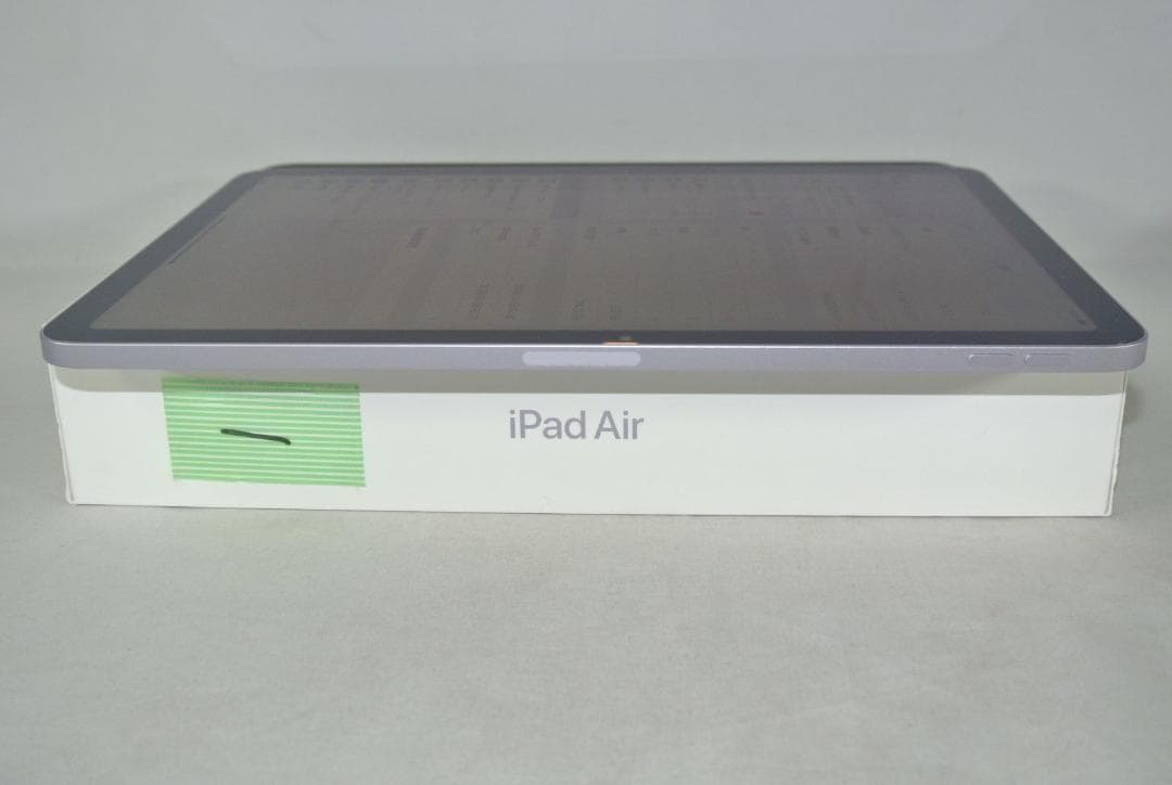 Apple iPad Air 11インチ Wi-Fi128GB 3M673J/A