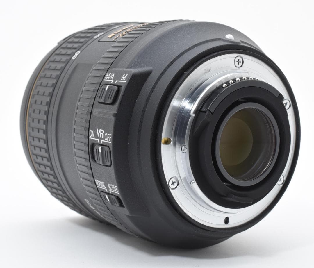 美品 Nikon AF-S DX 16-80mm f/2.8-4E VR #R2