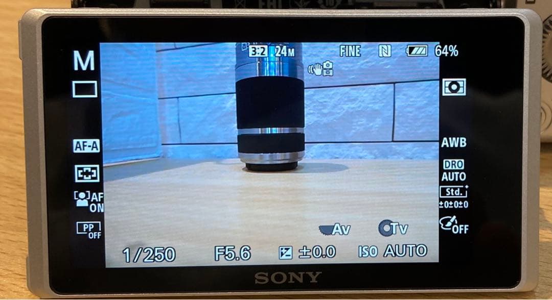 【T19711】SONY ソニー　デジカメ　α6400