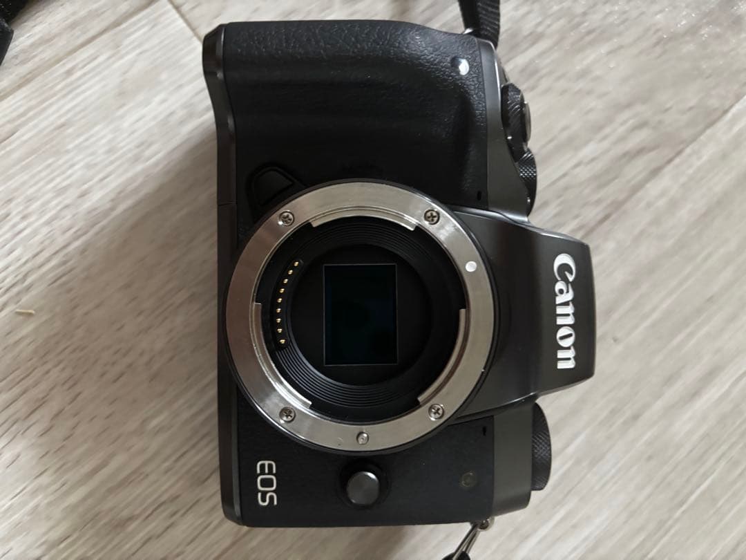 Canon EOS M5 ＋ EF-Mレンズ2本セット