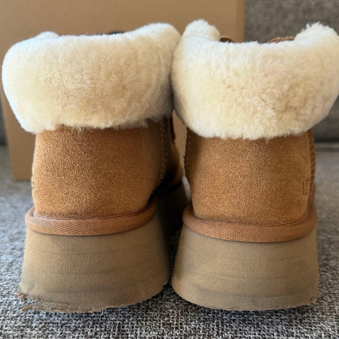 UGGファンケットブーツ