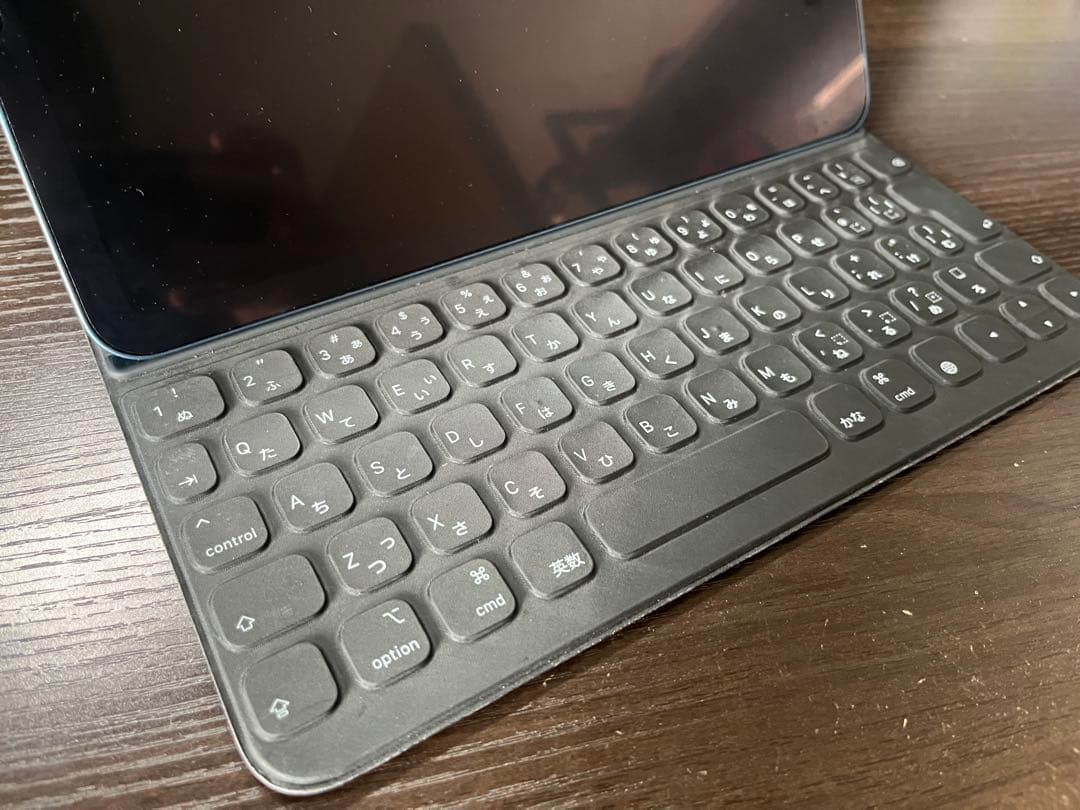 美品【本体＋純正キーボード】iPad Air第5世代Wi-Fi 64GB ブルー