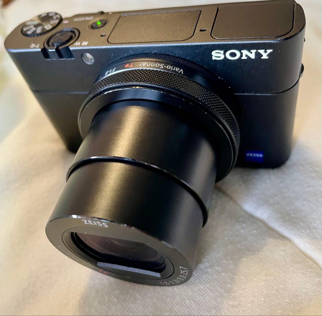 SONY コンパクトデジタルカメラ サイバーショット レザー調カバー付き