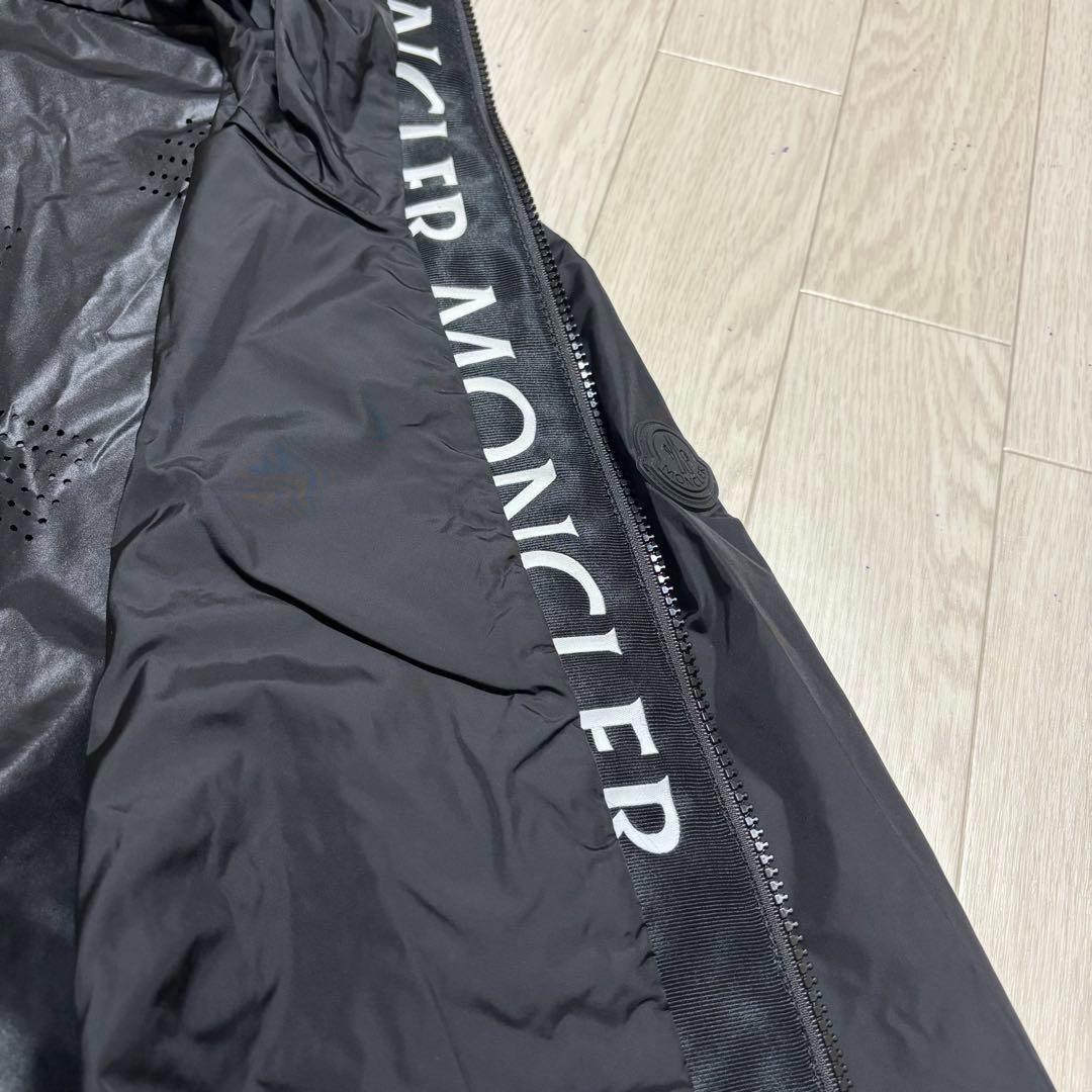 極美品✨モンクレールJUNICHI ジュンイチ　サイズ3 ブラック　黒3P182