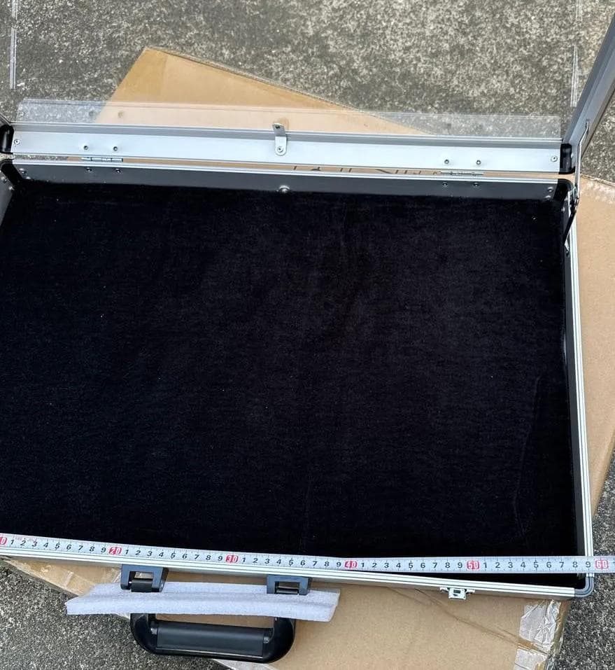 アクリル展示ディスプレイハードケース 合金アルミアタッシュケース 高透明アクリル