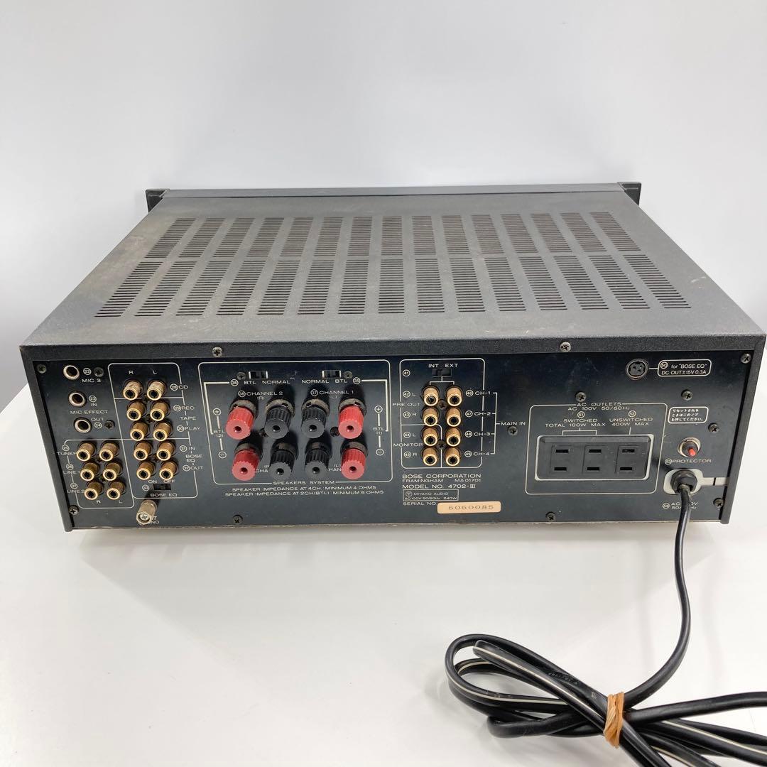 BOSE 4702-III パワーアンプ 音出しOK ガリ 説明書付き 現状品