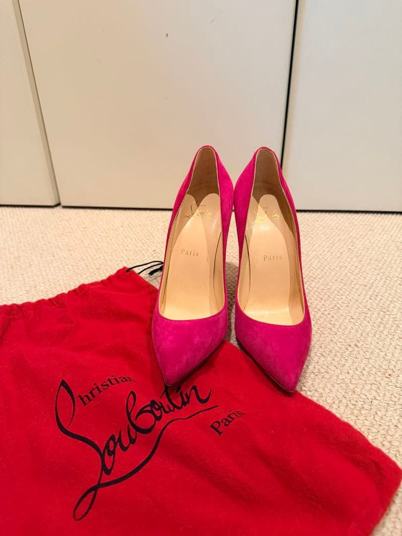 Christian Louboutin バービーピンク ハイヒール