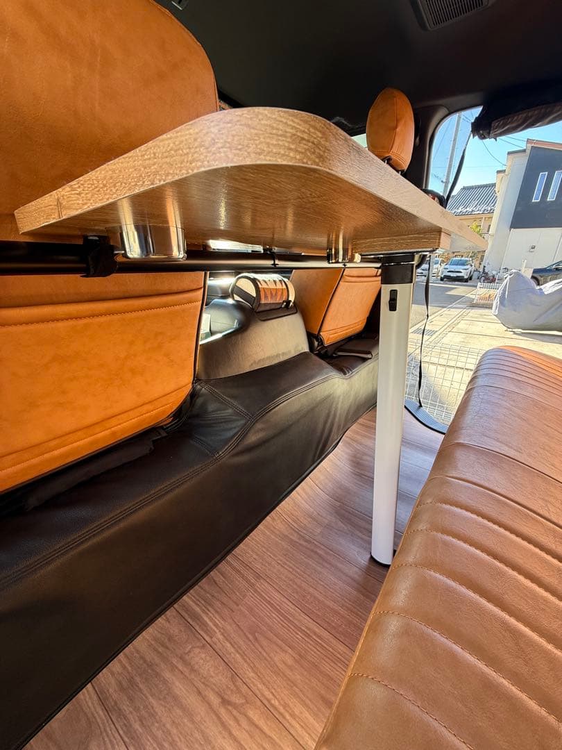 ハイエース　フレックスセカンドテーブル