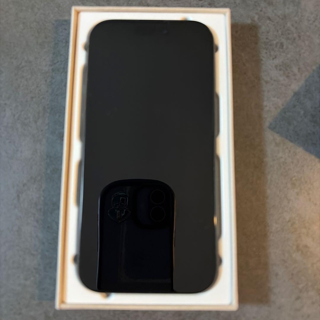 iPhone16 Pro 256GブラックチタニウムSIMフリー