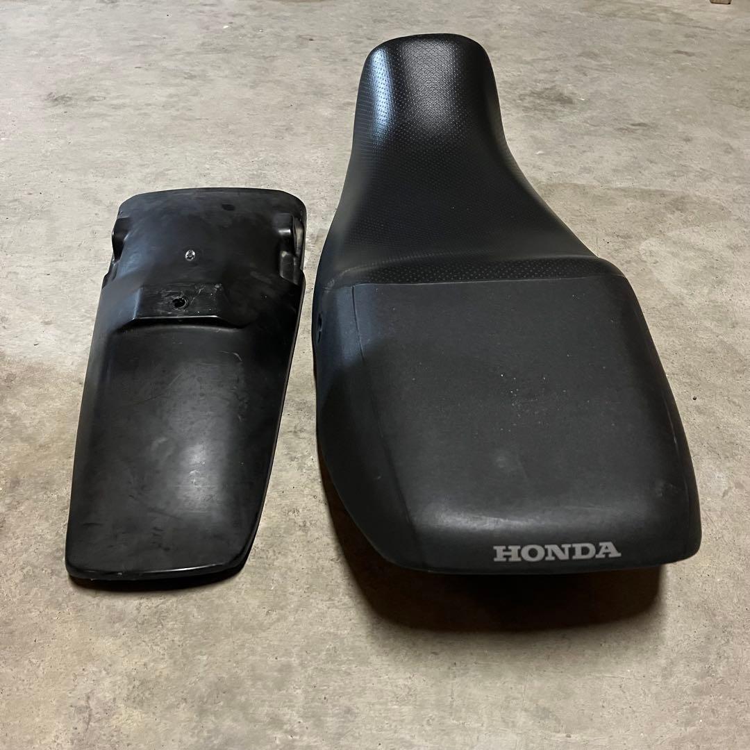 HONDA FTR223純正シート　リアフェンダー　セット