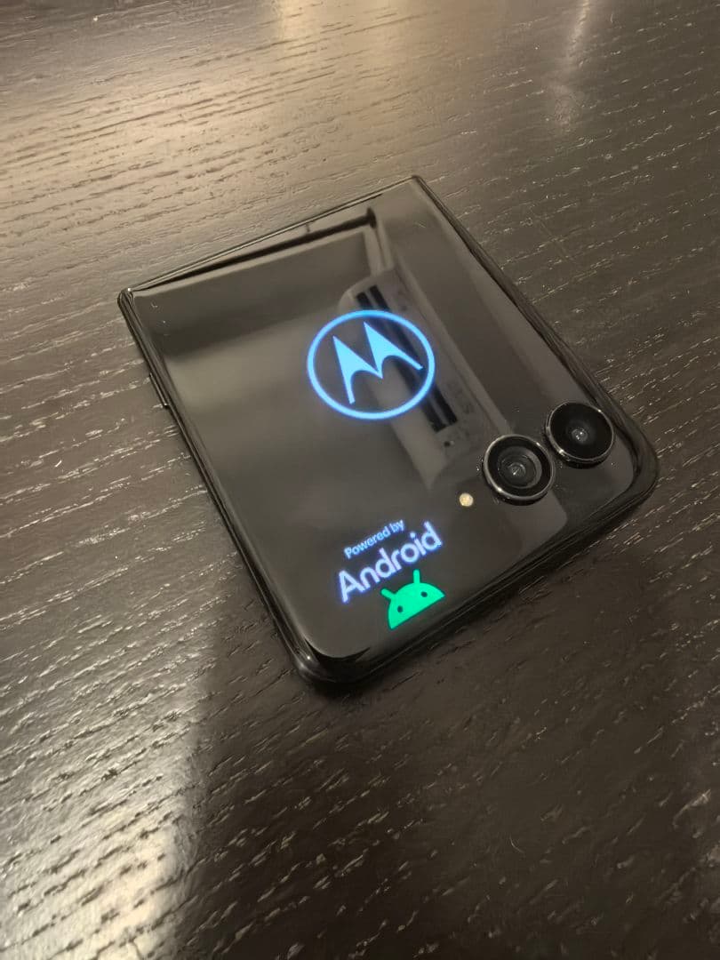 motorola razr 60 ULTRA 本体国内版スカラベグリーン