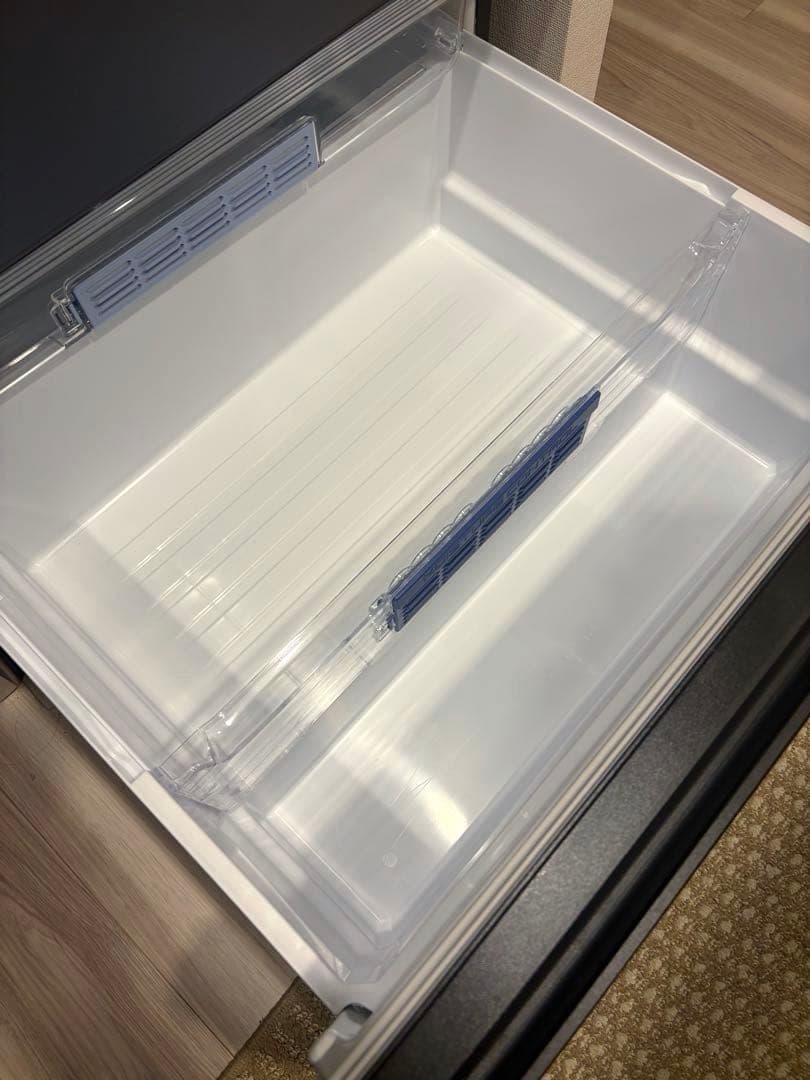 Panasonic冷蔵庫6ドア最上位モデル NR-F55WX1-H 2024年製