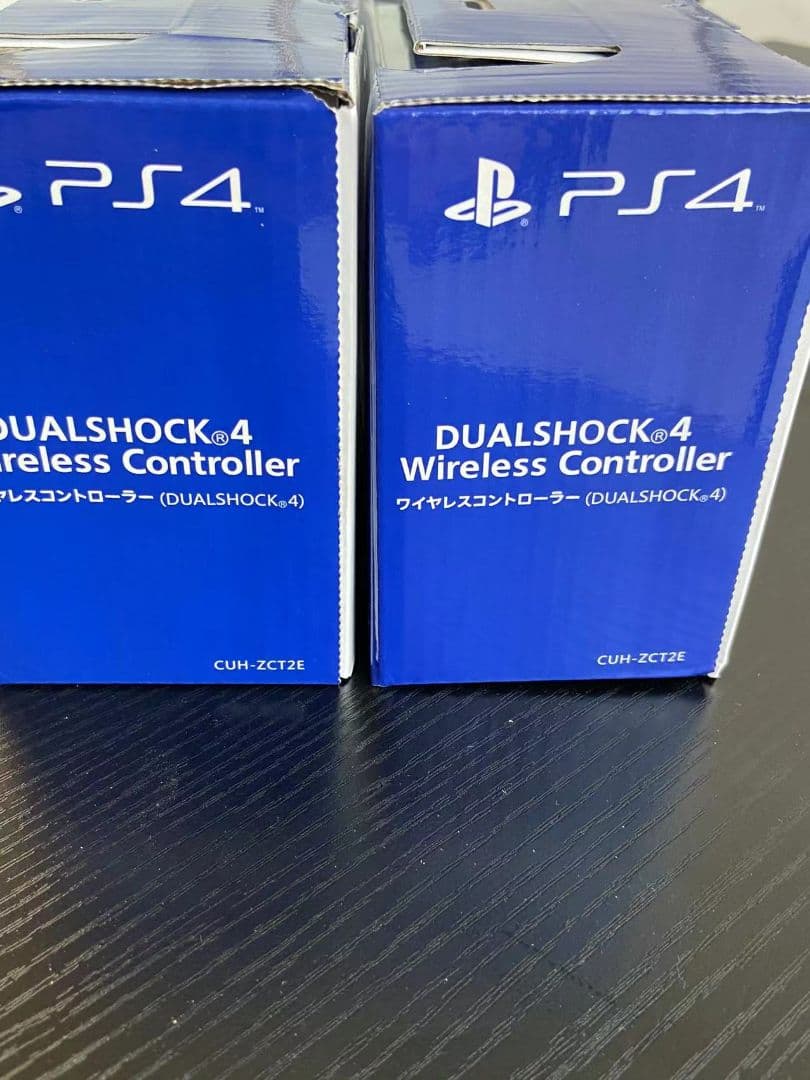 新品未開封　PS4 コントローラー DUALSHOCK4 24時間以内発送