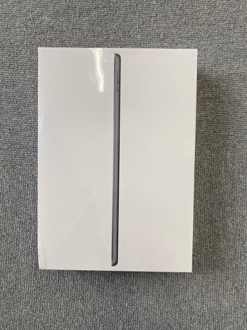 iPad (第9世代) Wi-Fi 64GB スペースグレー　※新品、未使用品