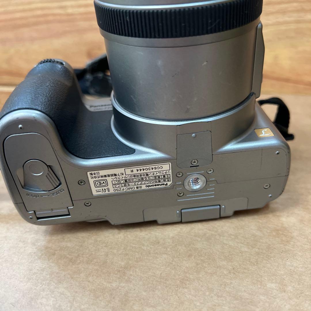 ライカレンズ搭載Panasonic LUMIX DMC-FZ50 デジタルカメラ