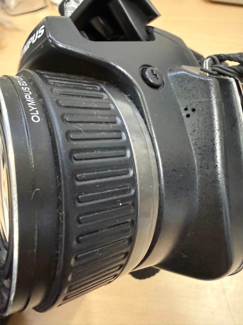 Olympus デジタル一眼レフカメラ 20倍光学ズーム