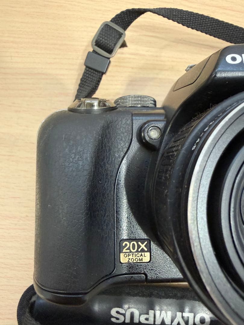 Olympus デジタル一眼レフカメラ 20倍光学ズーム