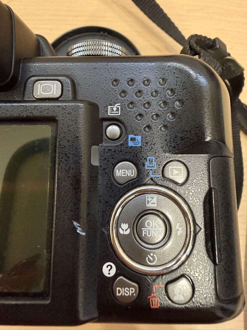 Olympus デジタル一眼レフカメラ 20倍光学ズーム