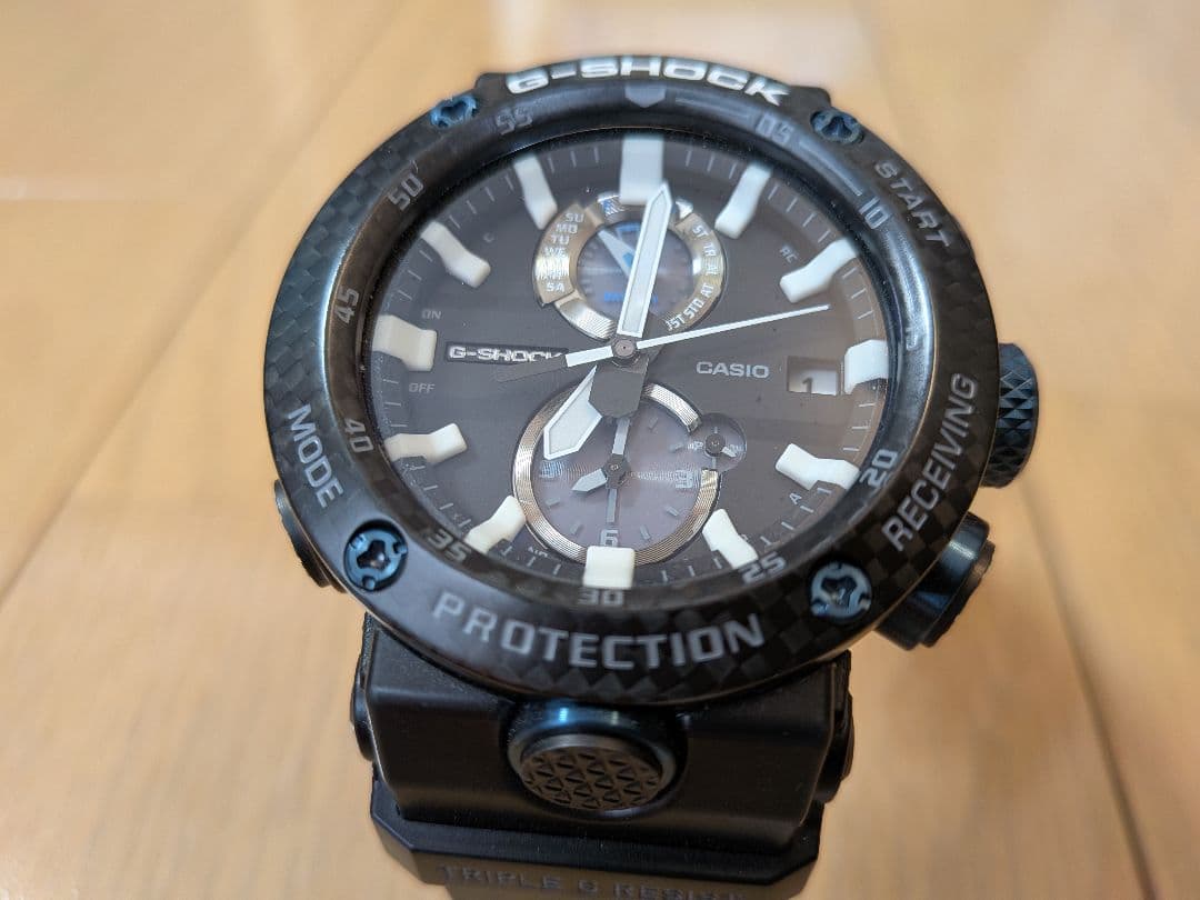 極美品 CASIO G-SHOCK フラッグシップGWR-B1000-1A1JF