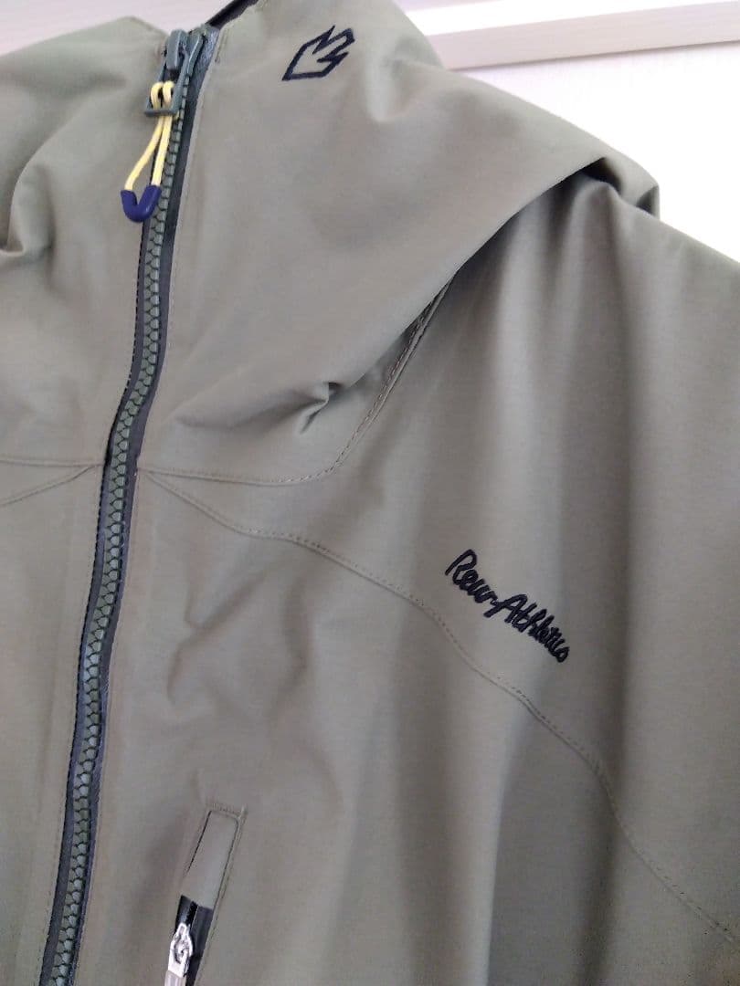 REW THE BASIC JKT 23−24 M