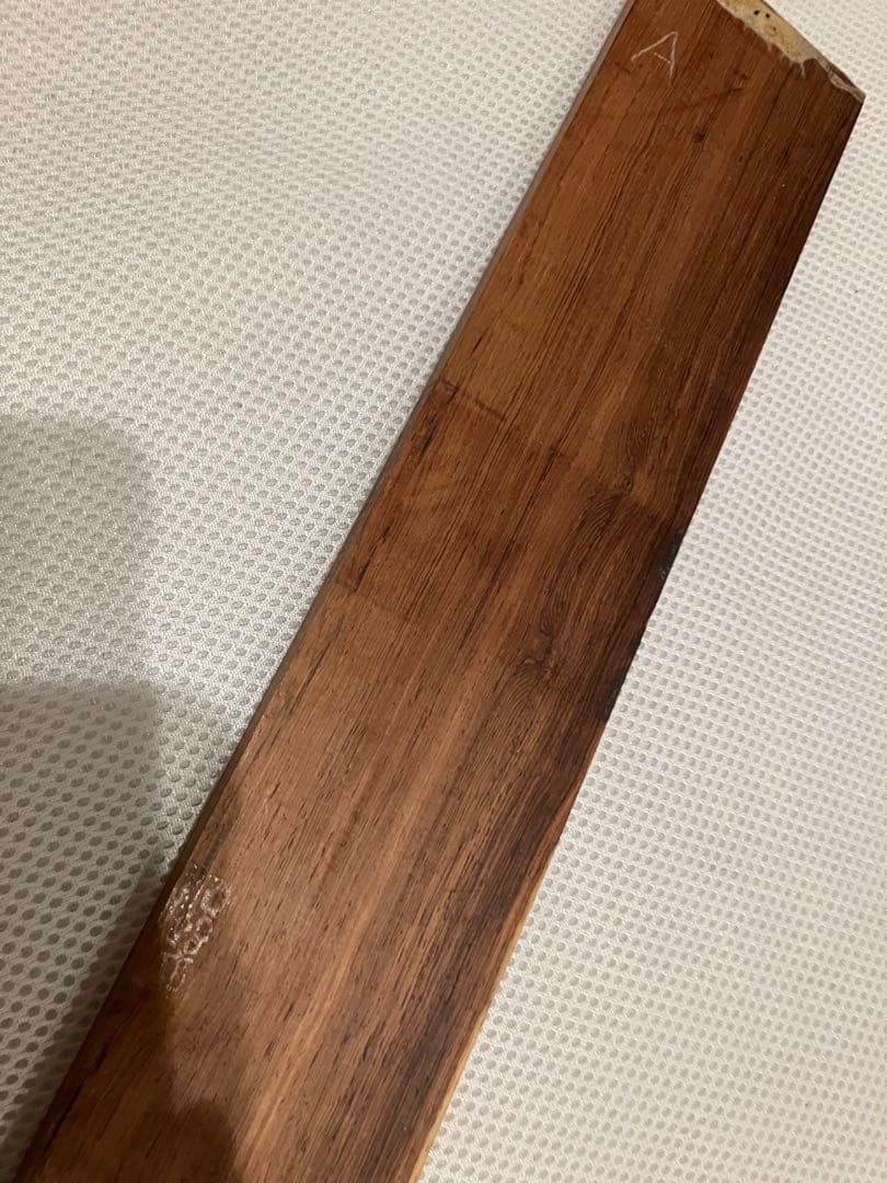 ギター製作指板材　マダガスカルローズウッド&エボニーセットばら売り可能