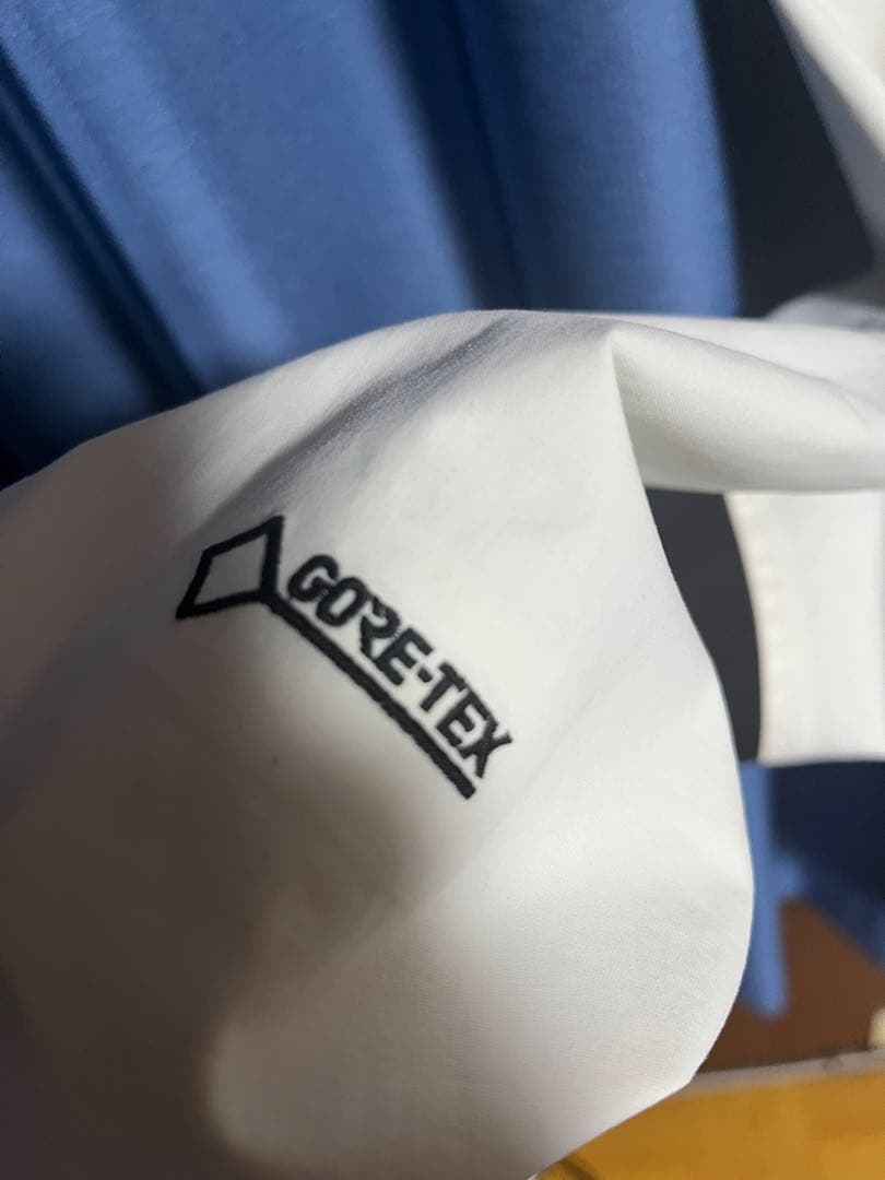 ジャケット・アウター THE NORTH FACE RAGE GTX Shell Pullover L