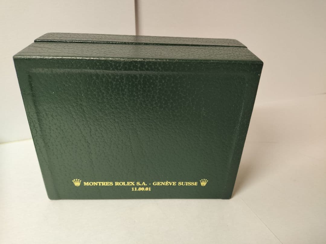 美品ROLEX オイスターパーペチュアル箱と付属品一式