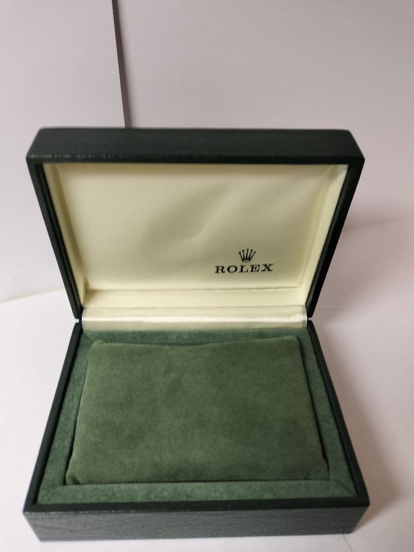 美品ROLEX オイスターパーペチュアル箱と付属品一式