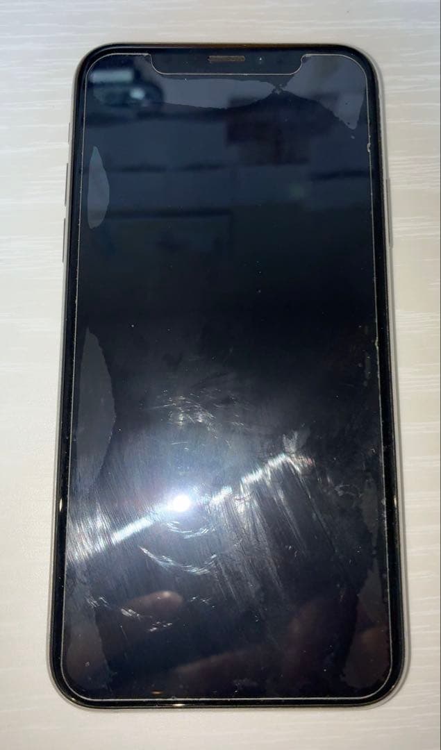 Apple iPhone Xs 512GB 本体のみ