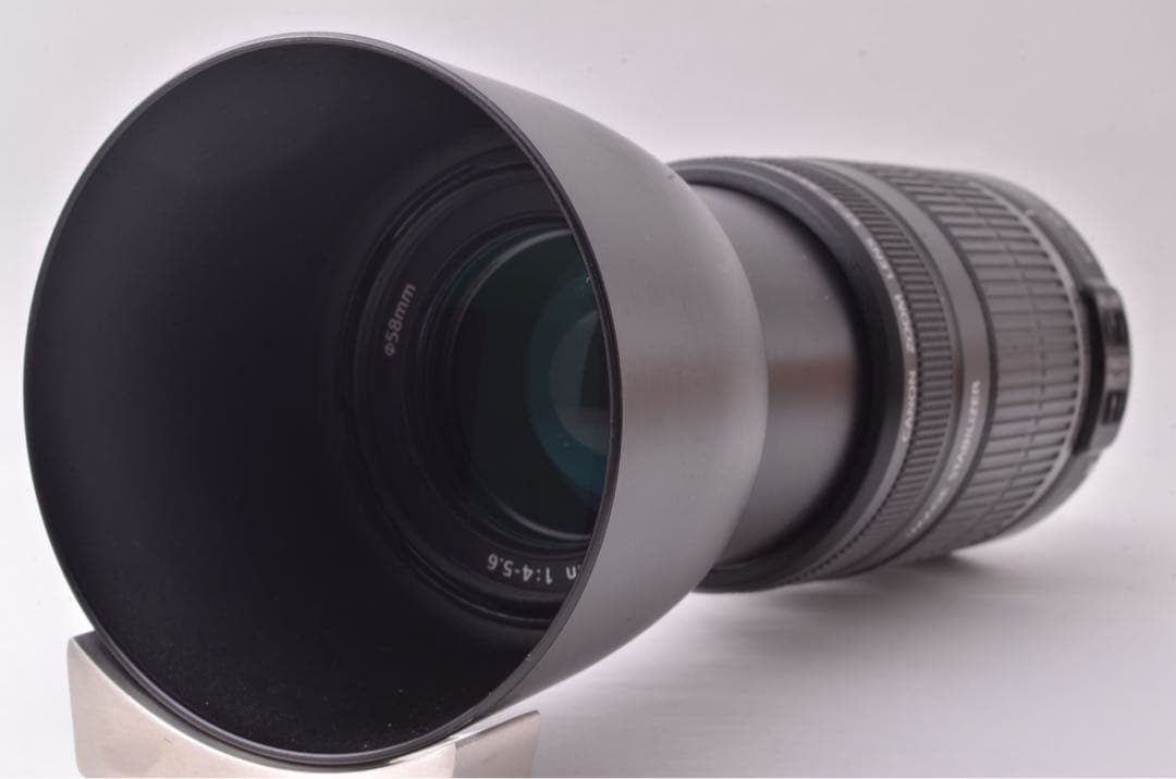 【大迫力の望遠レンズ】キヤノン　EF-S　55-250mm　IS　キヤノン