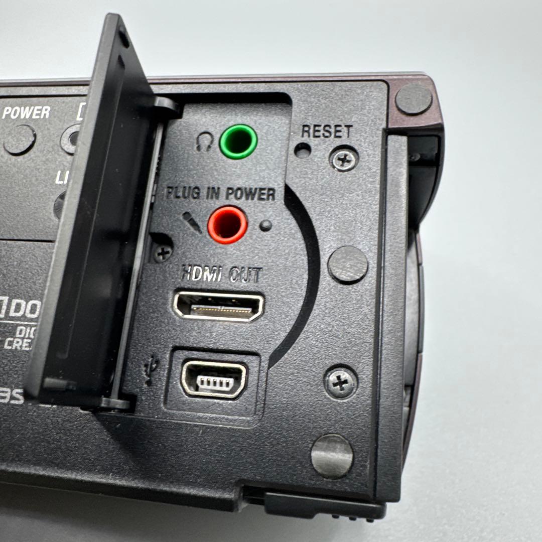 B032 SONY HDR CX590V HANDYCAM ハンディカム