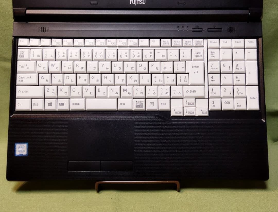 LIFEBOOK A576 i5 4G SSD240G Windows11ノート