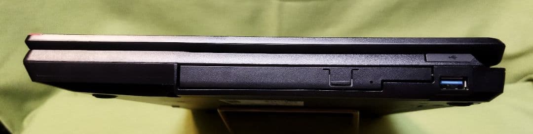 LIFEBOOK A576 i5 4G SSD240G Windows11ノート