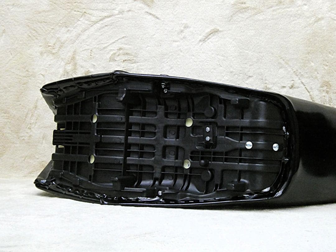 ＸＪＲ４００前期40ｃｍ　黒エナ３段シート/三段シート 4HMブラック 400R