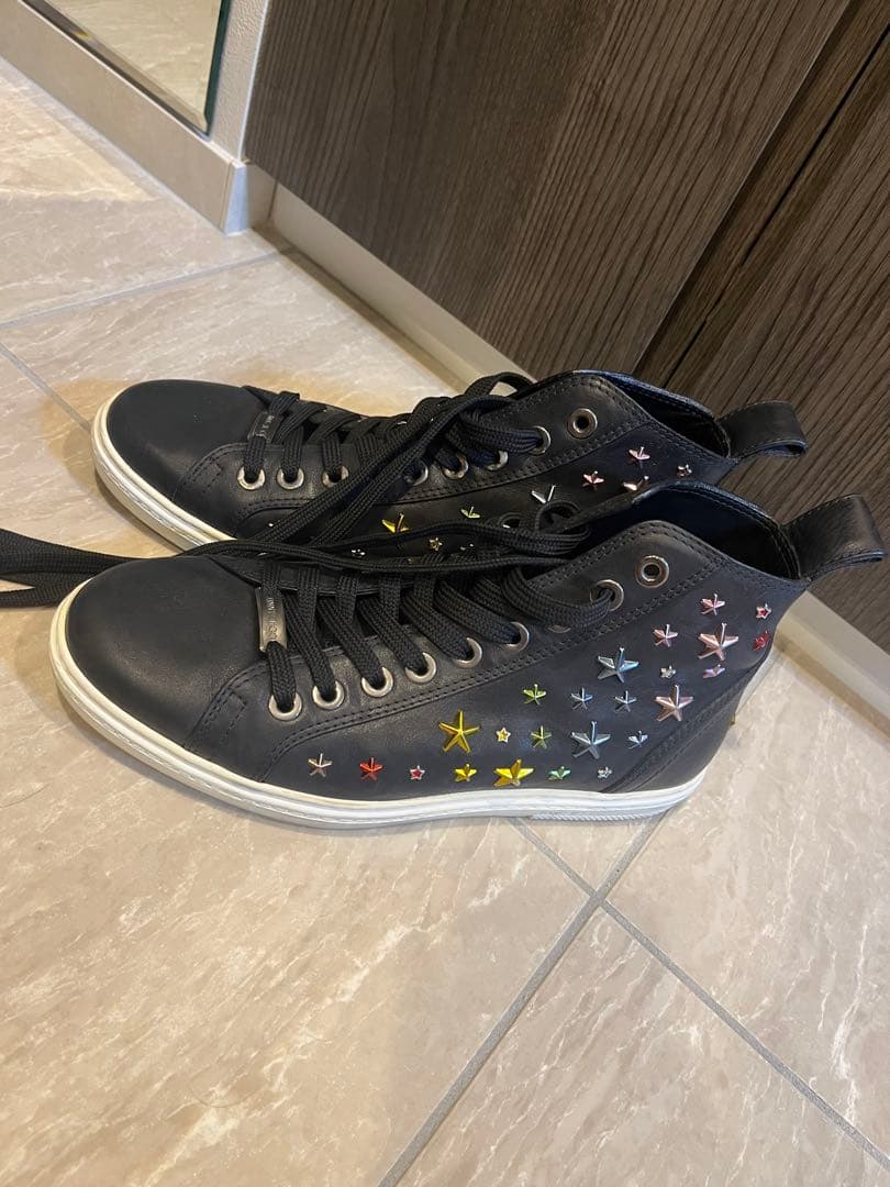 お値下げ可。ジミーチュウ　美品！10周年記念スニーカー