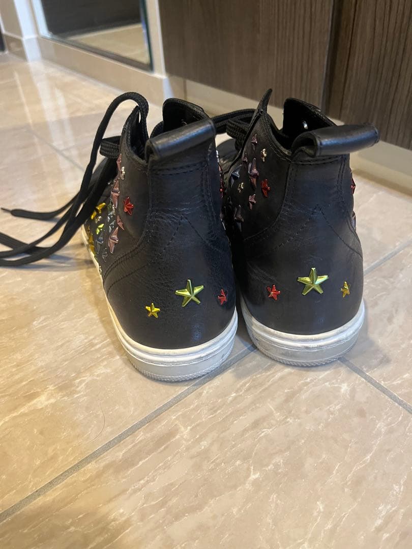 お値下げ可。ジミーチュウ　美品！10周年記念スニーカー