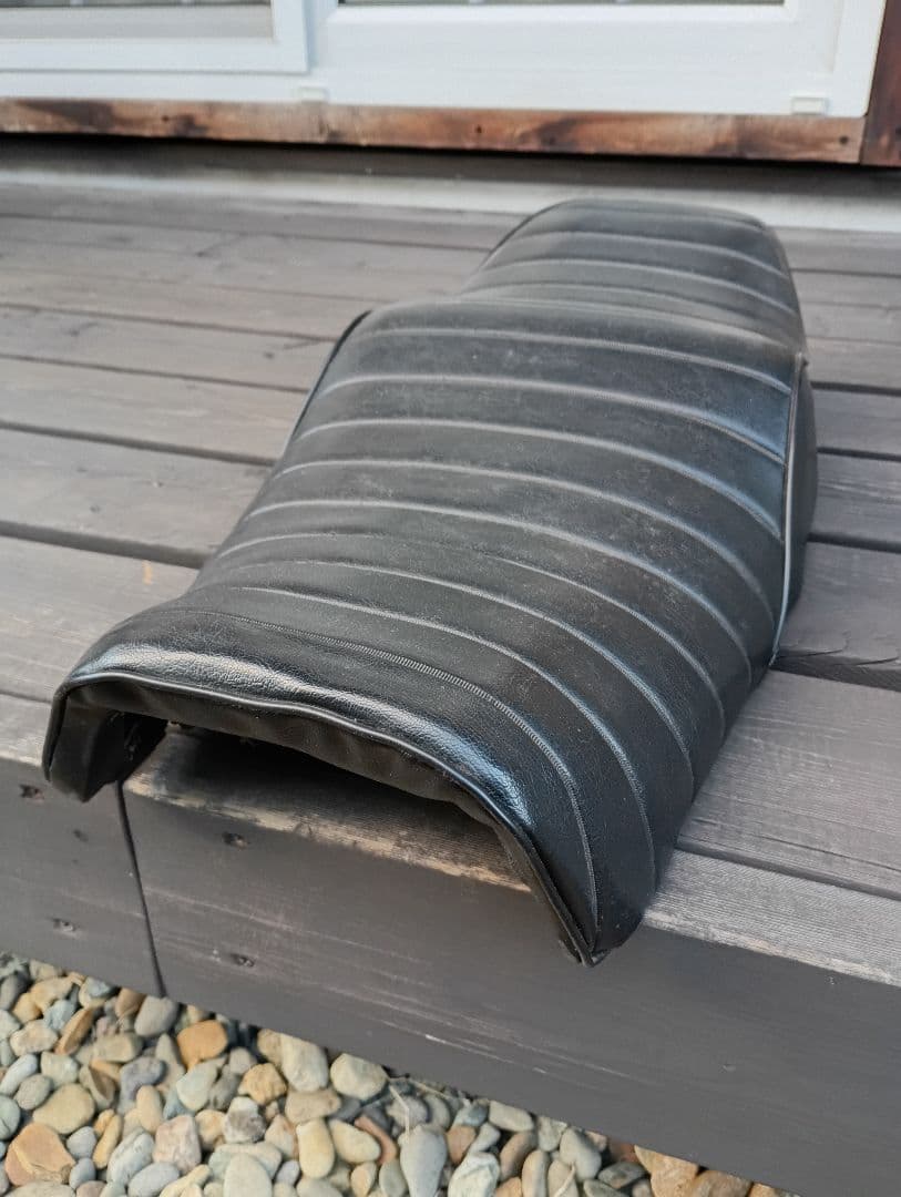 SR400 SR500 純正シート加工品？？