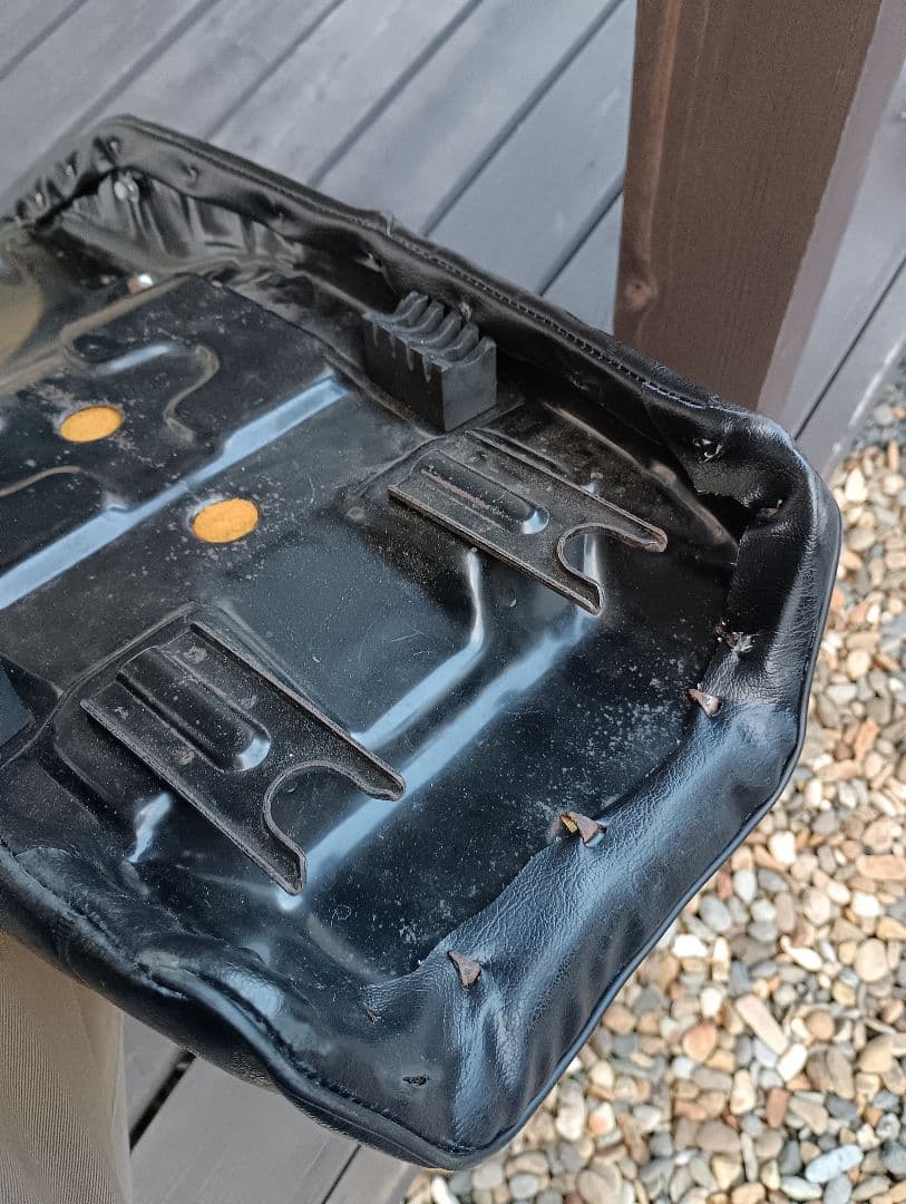 SR400 SR500 純正シート加工品？？