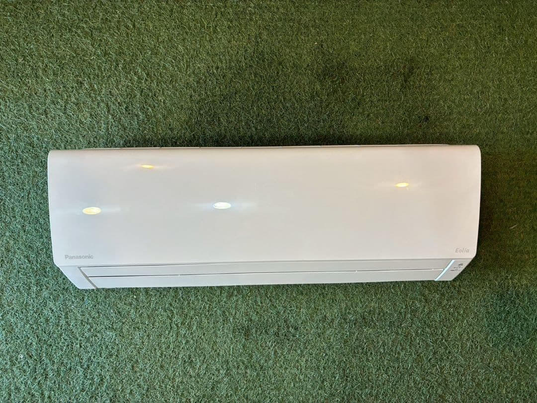 2082 パナソニック【CS-253DFL-W】2023年 8畳 エアコン 中古